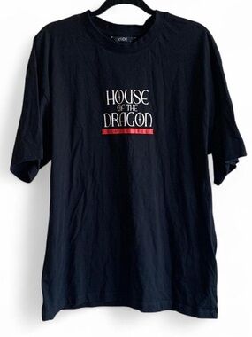 House of the Dragon Black Graphic Tee size Large